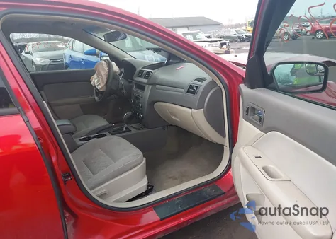 2012 Ford Fusion S z USA, uszkodzony, nr VIN 3FAHP0GA2CR273061